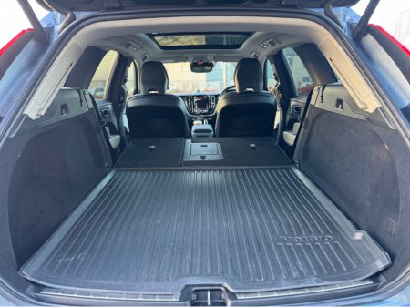 2018 Volvo XC60 T8 TWIN EN PHEV INSCRIPTION 5DR AUTO €29,995 thumbnail