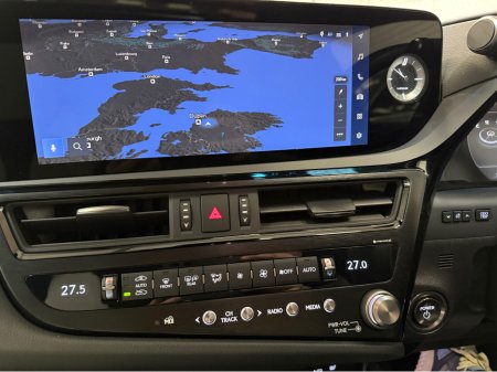 2024 Lexus ES 300 H F SPORT ES 300H 4DR AUTO €48,950 thumbnail