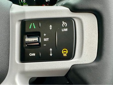 2026 Land Rover Defender Borosco Grey /  X-DYNAMIC SE €119,950 thumbnail