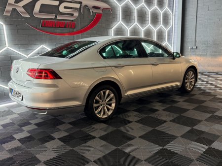 2017 Volkswagen Passat HIGHLINE - Diesel - New NCT 03/2028 €11,950 thumbnail