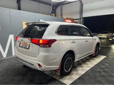 2019 Mitsubishi Outlander €18950! 2019 MITSUBISHI OUTLANDER PHEV G 2.4 AUTOMATIC / CRUISE CONTROL / 360° PARKING CAMERA / PADDLE SHIFTER / ELECTRIC HEATED SEATS / HEATED STEERING WHEEL €18,950