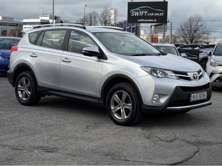 2015 Toyota Rav4 - thumbnail 2