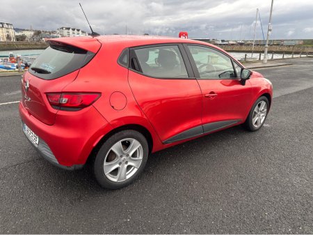 2013 Renault Clio - thumbnail 3