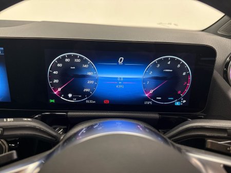 2025 Mercedes-Benz GLA Class - thumbnail 9