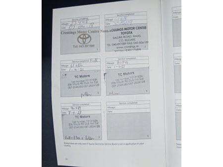 2016 Toyota Auris - thumbnail 2