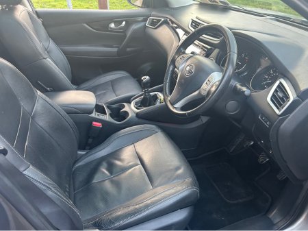 2015 Nissan Qashqai 1.6 DCI TEKNA 130bhp // FULL LEATHER // €9,900 thumbnail