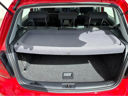 2015 Volkswagen Polo - thumbnail 7