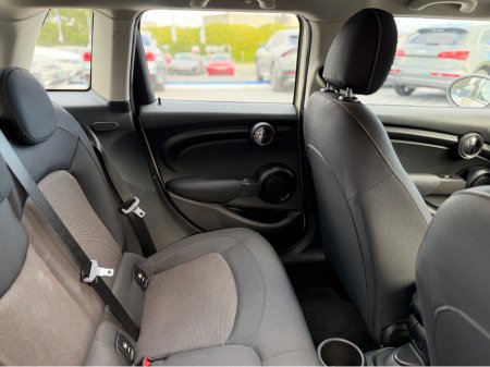 2019 MINI Hatch - thumbnail 34