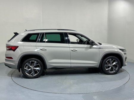 2023 Skoda Kodiaq Sportline 2.0 TDi 7 Seater €48,800 thumbnail