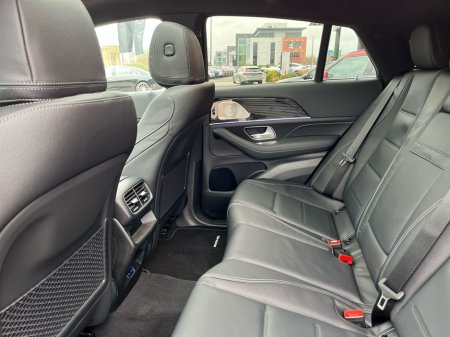2026 Mercedes-Benz GLE Class - thumbnail 4