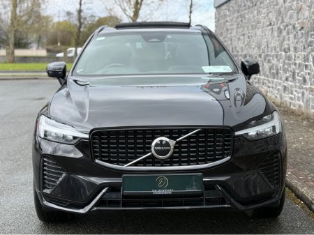 2021 Volvo XC60 - thumbnail 3