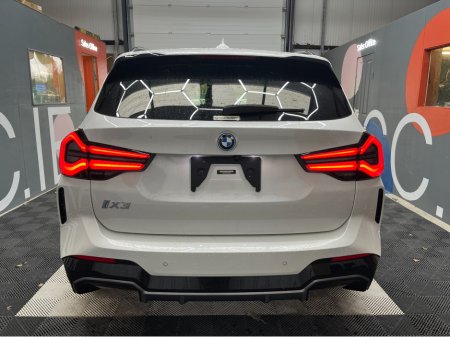 2022 BMW iX3 - thumbnail 3