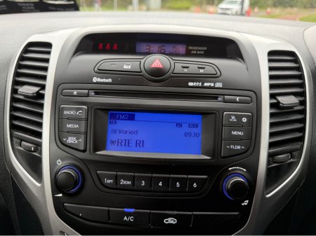 2018 Hyundai ix20 - thumbnail 16