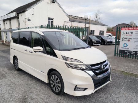 2018 Nissan Serena Highway Star V