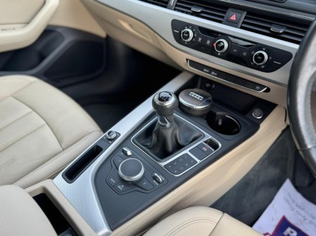 2016 Audi A4 - thumbnail 13