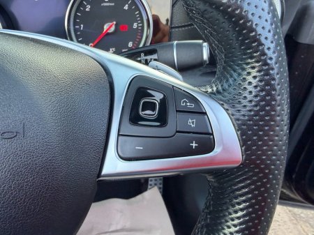 2017 Mercedes-Benz E Class - thumbnail 18