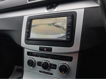 2015 Volkswagen Passat - thumbnail 18