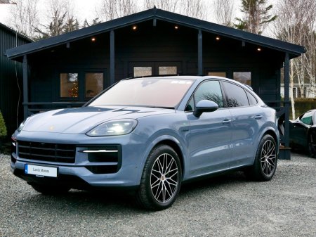 2025 Porsche Cayenne Cayenne E-Hybrid Coup&eacute; €123,950 thumbnail