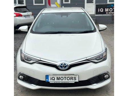 2017 Toyota Auris 1.8L Pertol Hybrid Low Mileage (5355) €16,295