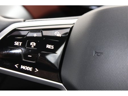 2022 Volkswagen ID.4 LIFE DX 77kWh 174HP €26,950 thumbnail