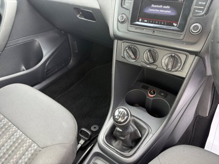 2015 Volkswagen Polo - thumbnail 8