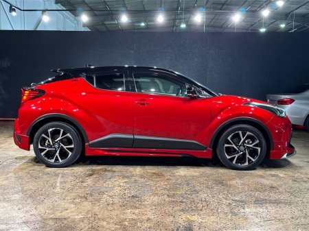 2019 Toyota C-HR - thumbnail 2