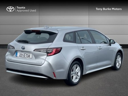 2022 Toyota Corolla Tourer - Estate - Luna Edition - 1.8 Hybrid - Automatic - Tax EUR 180 - Great Features // Remote Central Locking // Front Electric Windows // Rear Electric Windows // Electric Mirrors // Finger Tip St €25,899