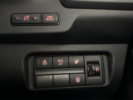 2023 Nissan Leaf PREMIUM 40KW**HEATED FRONT SEATS**HEATED MULTIFUNCTIONAL STEERING WHEEL**SEMI DIGITAL DASH**TOUCHSCREEN BLUETOOTH MEDIA**NAVIGATION**REVERSE CAMERA**PARKING SENSORS**ECO MODE**CRUISE CONTROL €17,995 thumbnail