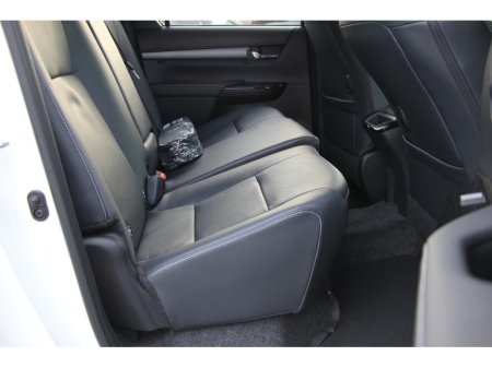 2026 Toyota Hilux - thumbnail 20