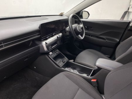 2023 Hyundai Kona - thumbnail 2