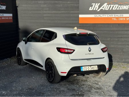 2017 Renault Clio 1.2 RL AUTO 5DR €11,495 thumbnail