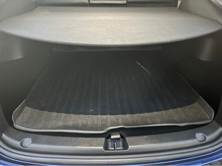 2024 Tesla Model Y - thumbnail 14