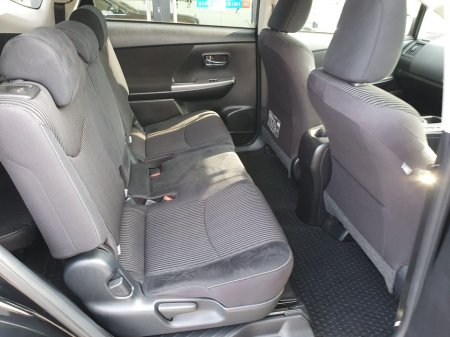 2016 Toyota Prius+ - thumbnail 18