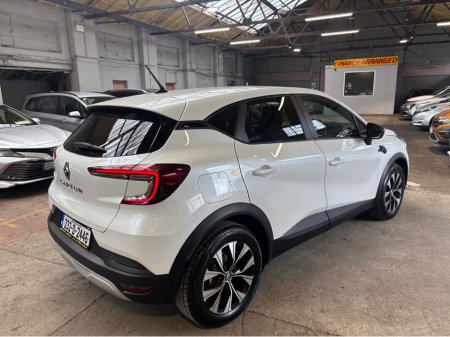 2023 Renault Captur - thumbnail 14