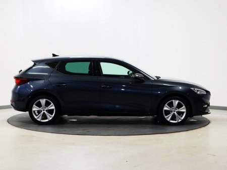 2021 SEAT Leon *85* FR PHEV S-A DSG €21,900