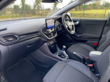 2023 Ford Puma Titanium 1.0 MHEV 125BHP thumbnail