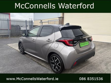 2020 Toyota Yaris - thumbnail 4