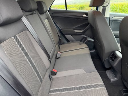 2020 Volkswagen T-Roc - thumbnail 13