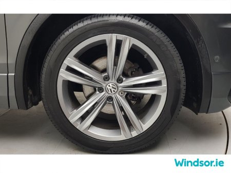 2020 Volkswagen Tiguan 1.5 TSI 150HP R-Line DSG €29,995 thumbnail