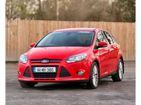 2014 Ford Focus - thumbnail 3