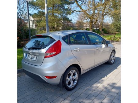 2012 Ford Fiesta 1.4 TDCI 70PS 4DR €6,950