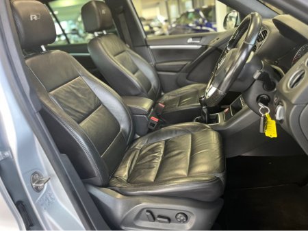 2016 Volkswagen Tiguan EDITION-R 2.0 TDI 150HP MANUAL 6SPEED FWD 5DR €14,900 thumbnail