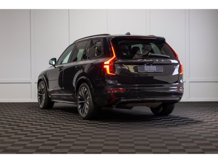 2025 Volvo XC90 T8 PHEV 455hp Plus (Dark Theme) €78,950
