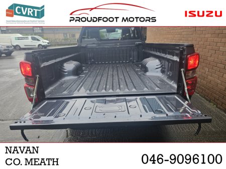 2026 Isuzu D-MAX 1.9 AUTO Single Cab - Price Plus Vat €34,950 thumbnail