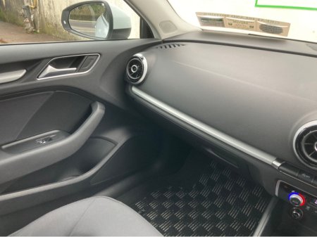 2016 Audi A3 1.4i TFSI PETROL AUTOMATIC €16,850 thumbnail