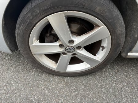 2013 Volkswagen Polo - thumbnail 21