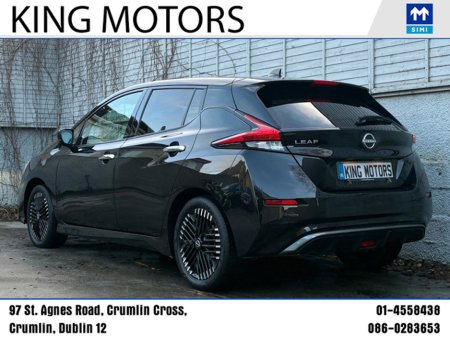 2022 Nissan Leaf - thumbnail 6