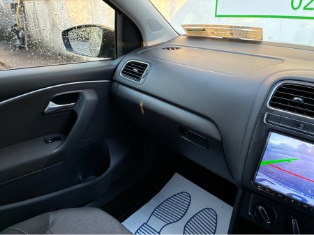 2014 Volkswagen Polo 1.2i TSI Petrol Automatic Comfortline €11,500 thumbnail