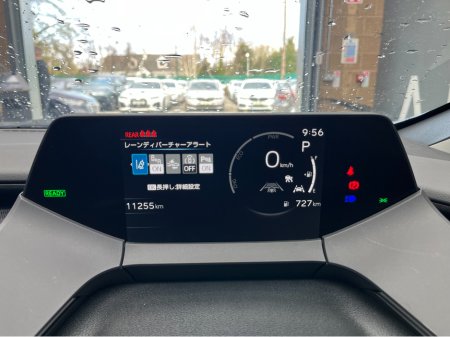 2025 Toyota Prius - thumbnail 21