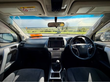 2022 Toyota Landcruiser - thumbnail 10